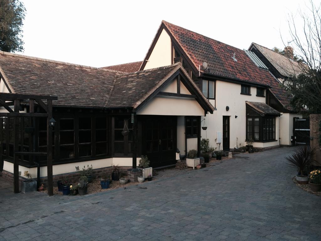 Kendall Lodge Burwell  部屋 写真